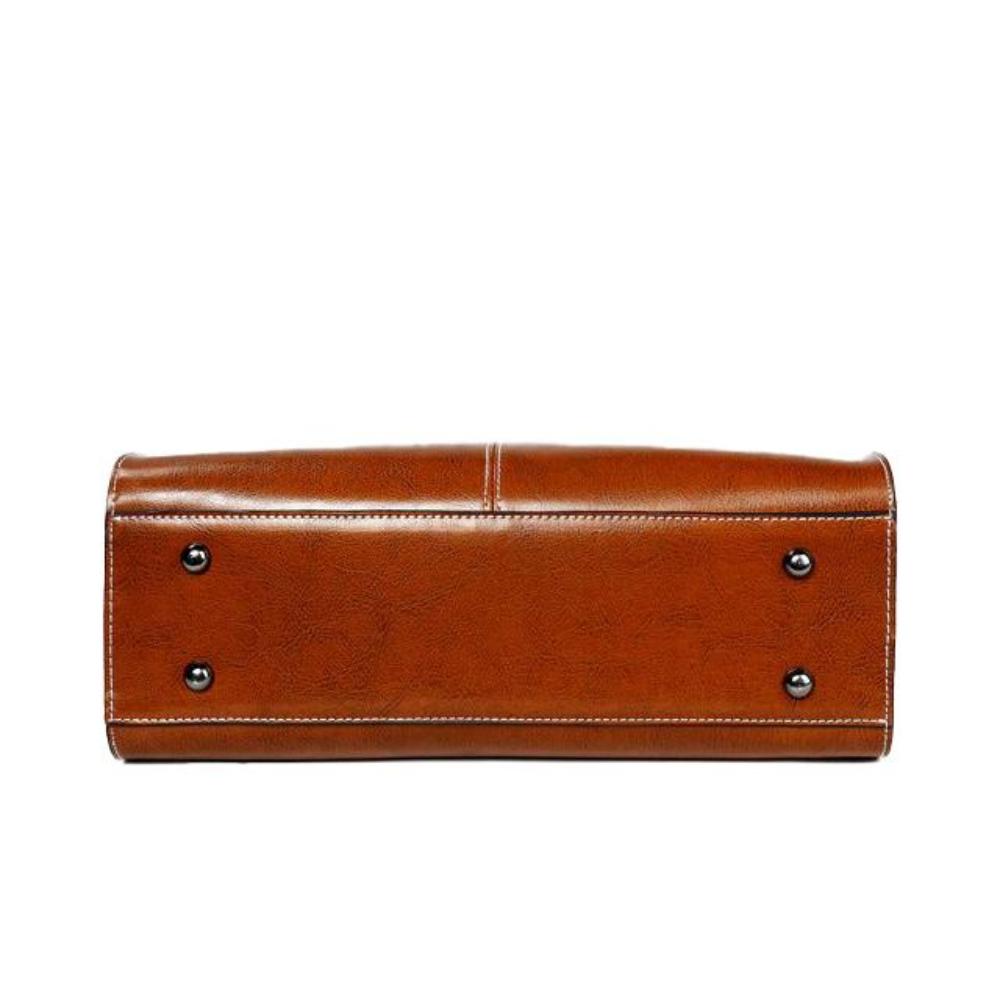 Elegant tote - classic and functional