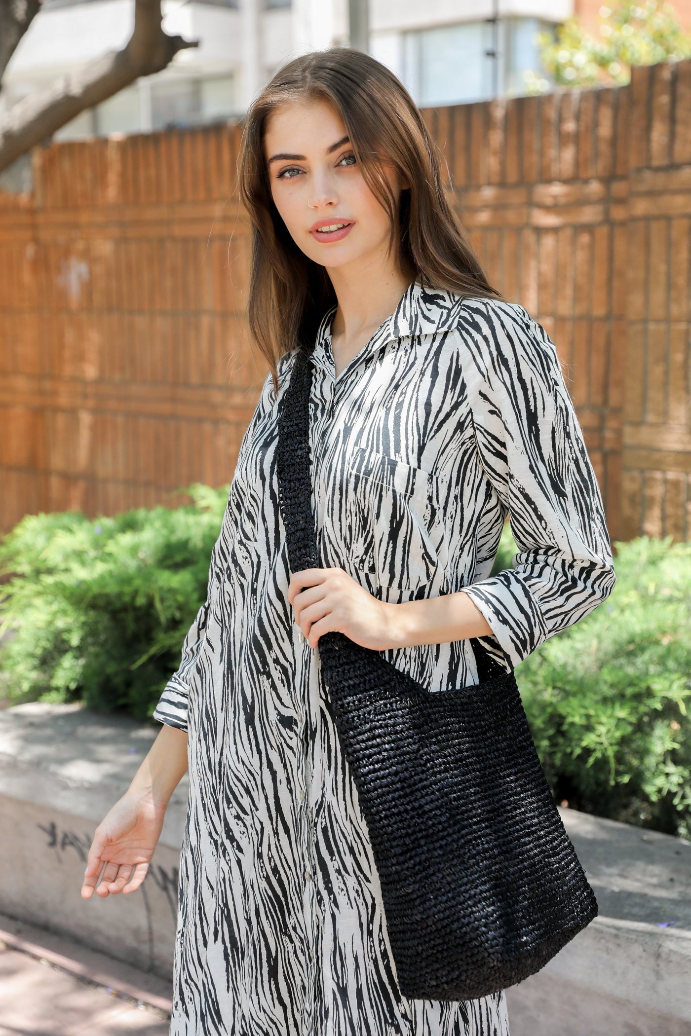 Black Raffia Wallet/Backpack